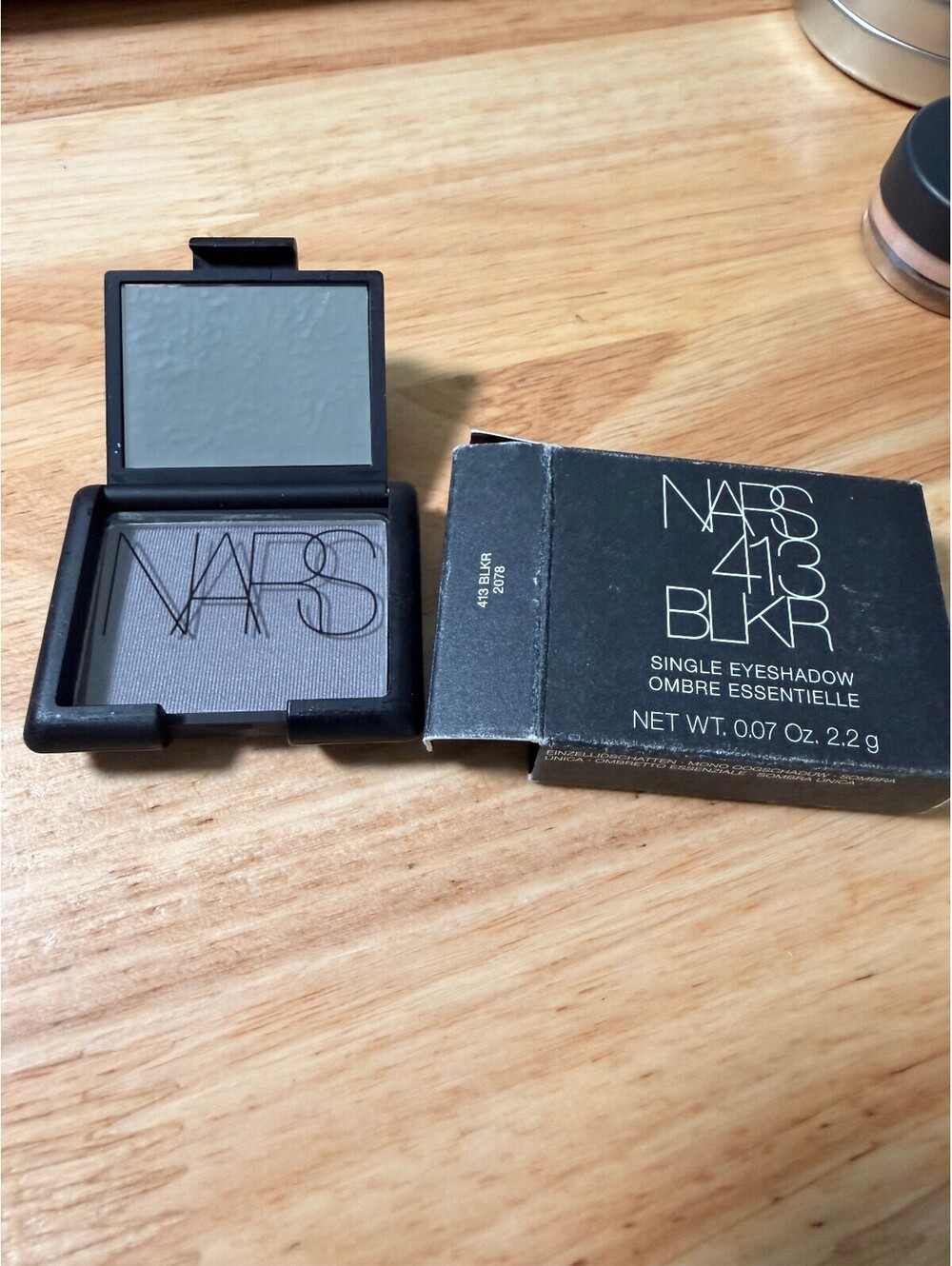 NARS 413 BLKR Single Eyeshadow 0.07 oz / 2.2 g
